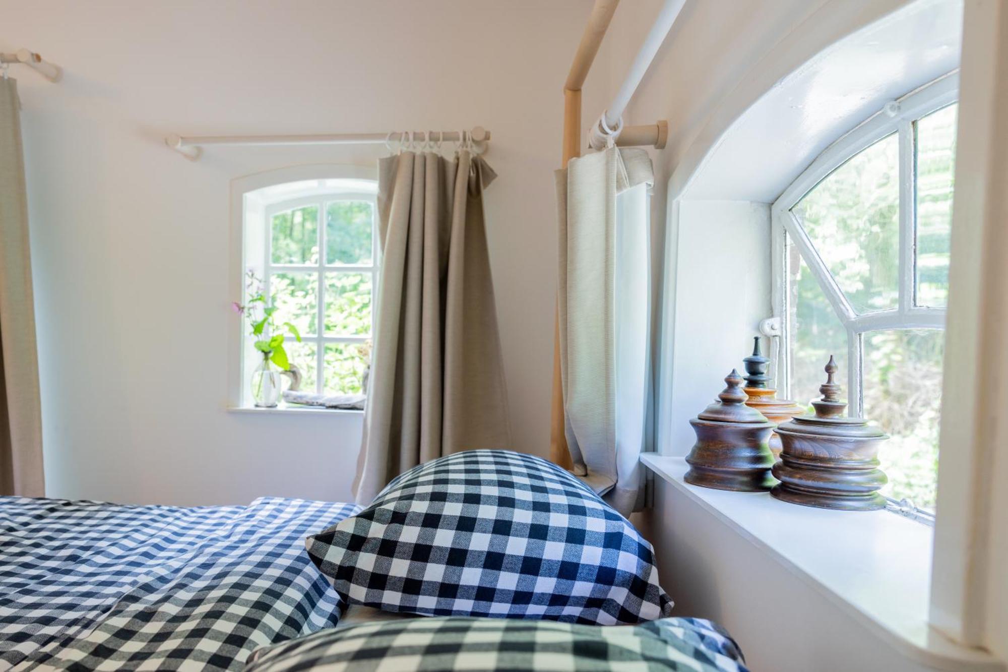 Landgoed Lodges, Kies Comfortabel Of In Bos Met Eigen Entree, Volledig Ingerichte Keuken En Vele Andere Faciliteiten Vakantiehuis Olterterp