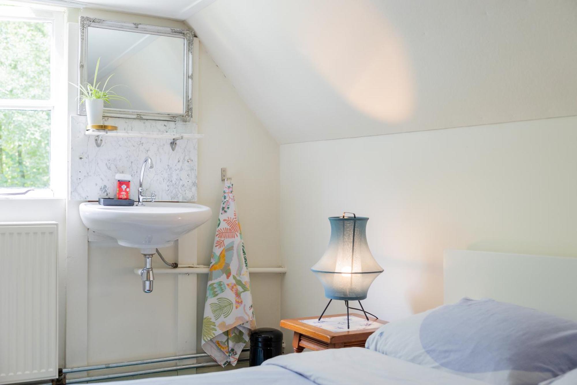 Landgoed Lodges, Kies Comfortabel Of In Bos Met Eigen Entree, Volledig Ingerichte Keuken En Vele Andere Faciliteiten Vakantiehuis