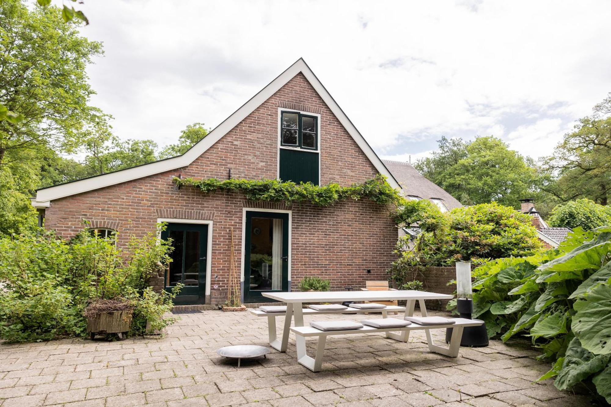 Vakantiehuis Landgoed Lodges, Kies Comfortabel Of In Bos Met Eigen Entree, Volledig Ingerichte Keuken En Vele Andere Faciliteiten Olterterp